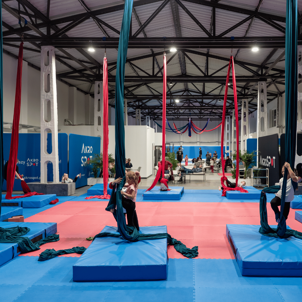 Aerial Silk Poznań